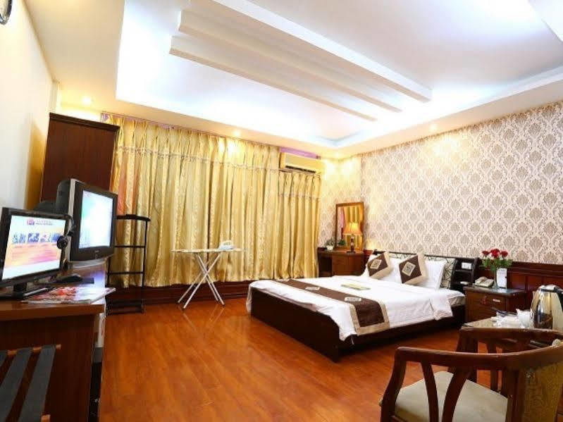A25 Hotel - 67 Nguyen Truong To Hanoi Exteriör bild